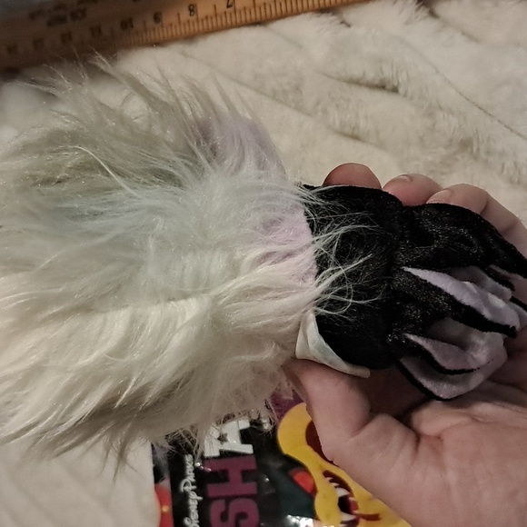 Disney Parks WISHABLES Good VS. Evil Ursula Confirmed - Picture 4 of 4